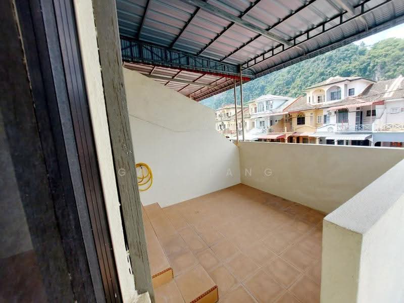 Rumah Teres 2.5-Tingkat untuk Dijual di Gunung Rapat (Ipoh) - Gary Tang - Exterior - PropertyGuru.com.my