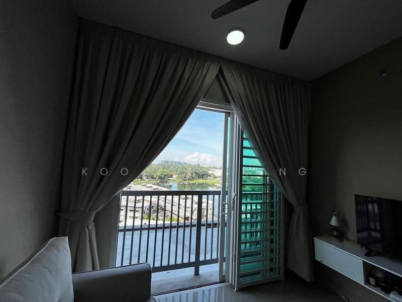 Kediaman Servis untuk Disewa di Plaza @ Kelana Jaya - Koo Ying Kang - Balcony - PropertyGuru.com.my