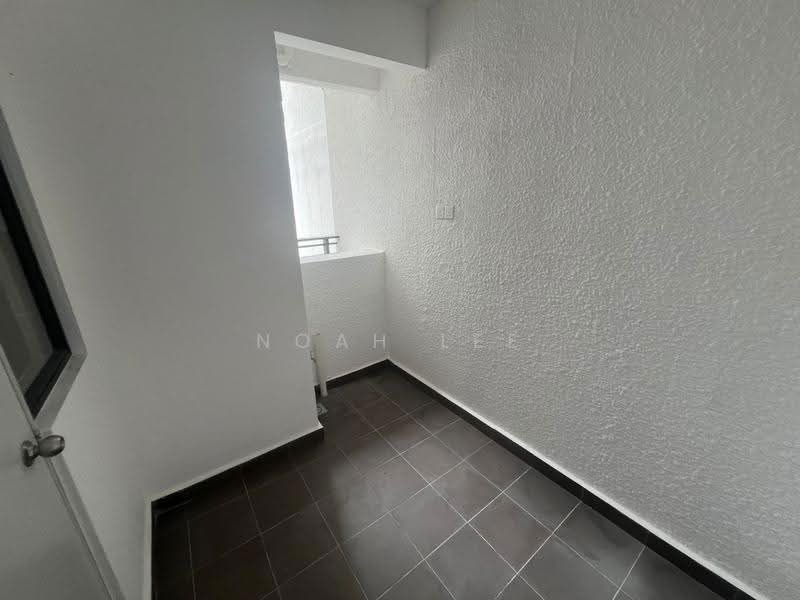Service Residence for Rent at Berkeley Uptown - Noah Lee - Balcony - PropertyGuru.com.my