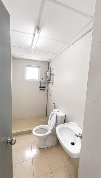 Kediaman Servis untuk Disewa di Main Place Residence - Mindy Cheah - Bathroom - PropertyGuru.com.my