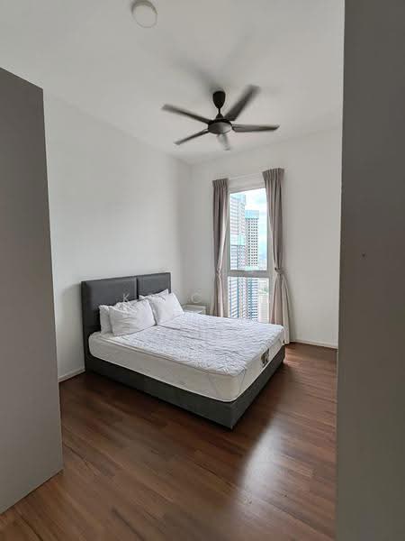 Kediaman Servis untuk Dijual di UNA Serviced Apartment - KS Chia - Bedroom - PropertyGuru.com.my