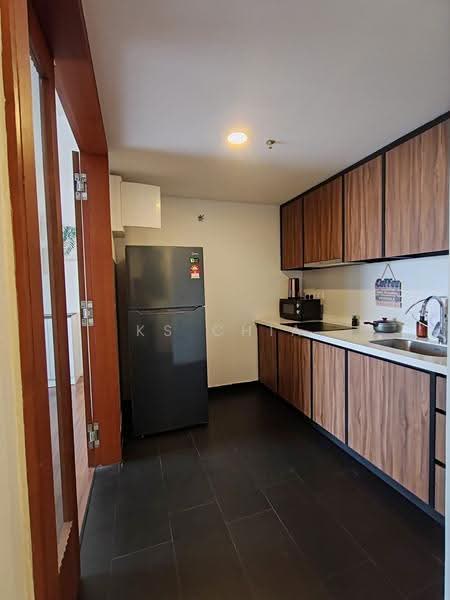Kediaman Servis untuk Dijual di UNA Serviced Apartment - KS Chia - Kitchen - PropertyGuru.com.my