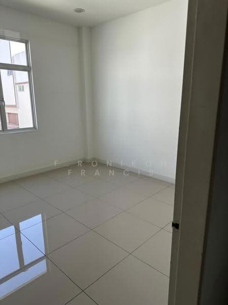 Semi-Detached House for Sale in Lunas (Kedah) - F.Ronikom Francis - PropertyGuru.com.my