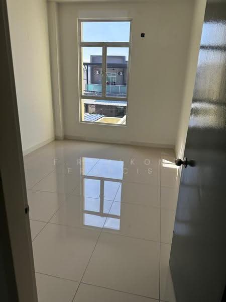 Semi-Detached House for Sale in Lunas (Kedah) - F.Ronikom Francis - PropertyGuru.com.my