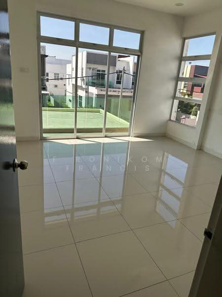 Semi-Detached House for Sale in Lunas (Kedah) - F.Ronikom Francis - PropertyGuru.com.my