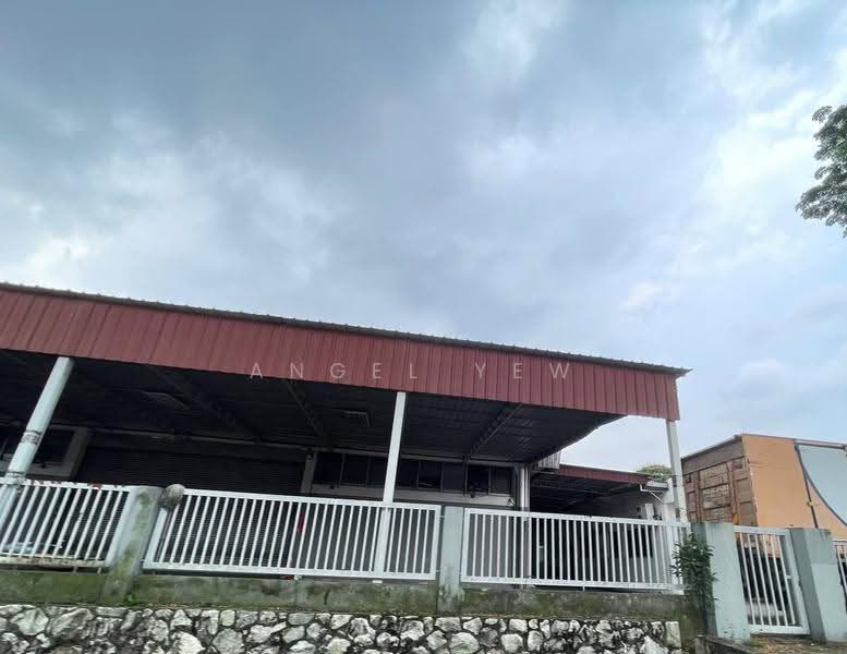 Factory for Rent in Shah Alam (Selangor) - Angel Yew - Exterior - PropertyGuru.com.my