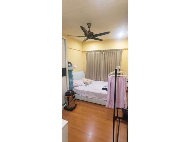 Pangsapuri untuk Dijual di Zennith Suites (Pangsapuri Kebun Teh) - Ah Liang - Bedroom - PropertyGuru.com.my