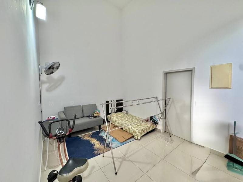 2-storey Terraced House for Sale in Bandar Putra Kulai (Kulai) - Amir Faris Rusli - PropertyGuru.com.my