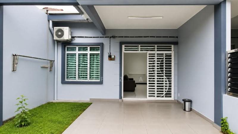 Rumah Teres 1-Tingkat untuk Dijual di Bandar Indahpura (Kulai) - ALHAFIZ AZIS - Exterior - PropertyGuru.com.my
