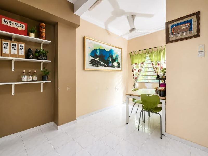 Rumah Teres 2-Tingkat untuk Dijual di Kota Kemuning (Shah Alam) - Kho Daniel - Dining Room - PropertyGuru.com.my