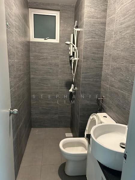 Service Residence for Sale at Gaya Resort Homes - Stephanie Lim - Bathroom - PropertyGuru.com.my