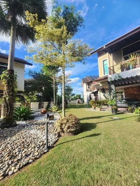 Bungalow House untuk Dijual di Bukit Jelutong (Shah Alam) - Eisya Kamaludin - PropertyGuru.com.my