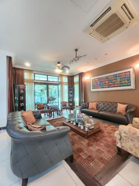 Bungalow House untuk Dijual di Bukit Jelutong (Shah Alam) - Eisya Kamaludin - PropertyGuru.com.my