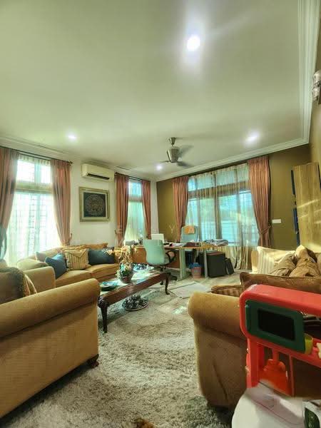 Bungalow House untuk Dijual di Bukit Jelutong (Shah Alam) - Eisya Kamaludin - PropertyGuru.com.my