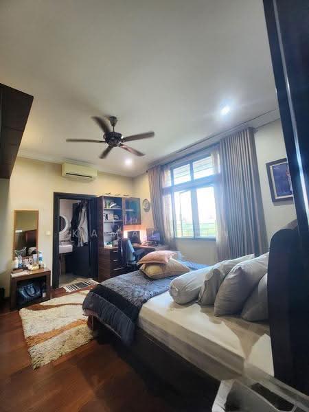 Bungalow House untuk Dijual di Bukit Jelutong (Shah Alam) - Eisya Kamaludin - PropertyGuru.com.my