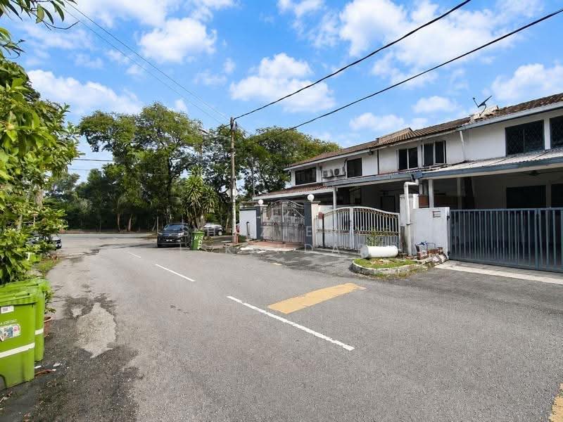 Rumah Teres 2-Tingkat untuk Dijual di Bandar Menjalara (Kuala Lumpur) - Shaziery Iskandar - Exterior - PropertyGuru.com.my