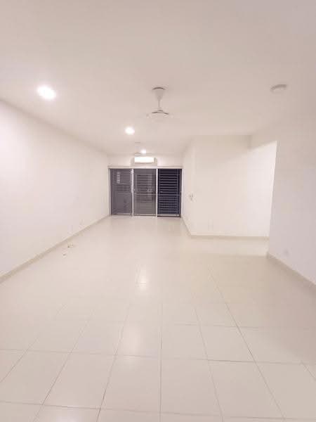 Pangsapuri untuk Dijual di Seri Kasturi Apartments - Rafedah Binti Abdul Aziz - Living Room - PropertyGuru.com.my