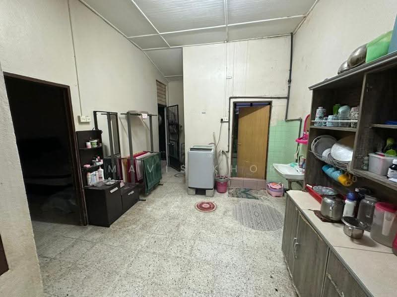 1-storey Terraced House for Sale in Butterworth (Penang) - Mavis Khor - Kitchen - PropertyGuru.com.my