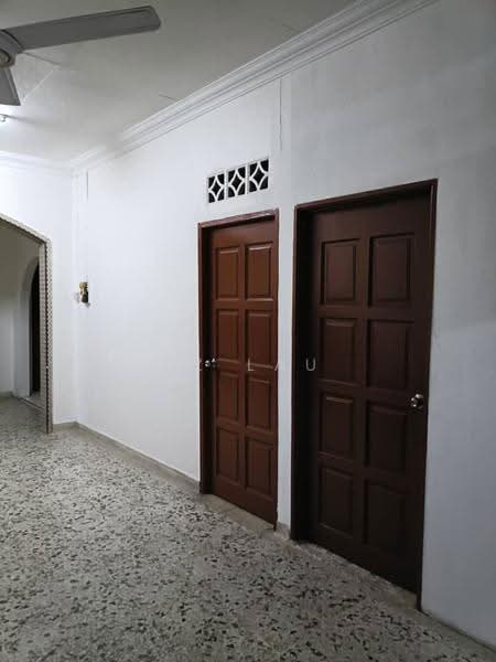 1-storey Terraced House for Sale in Skudai (Johor) - LZ Lau - Corridor - PropertyGuru.com.my