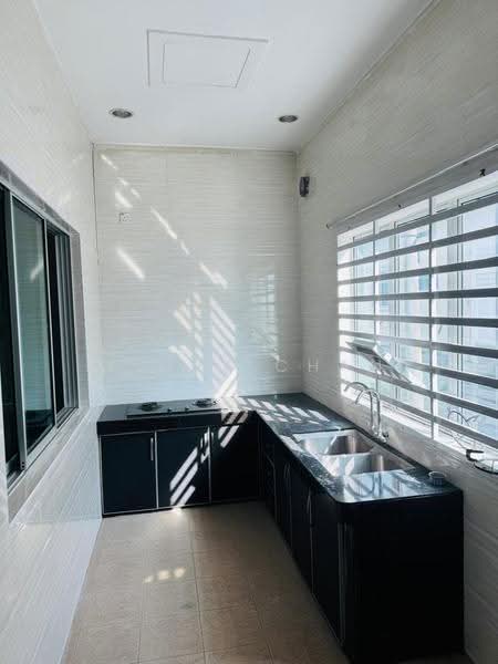 2-storey Terraced House for Rent in Bandar Seri Botani (Ipoh) - Winny Chan - Kitchen - PropertyGuru.com.my