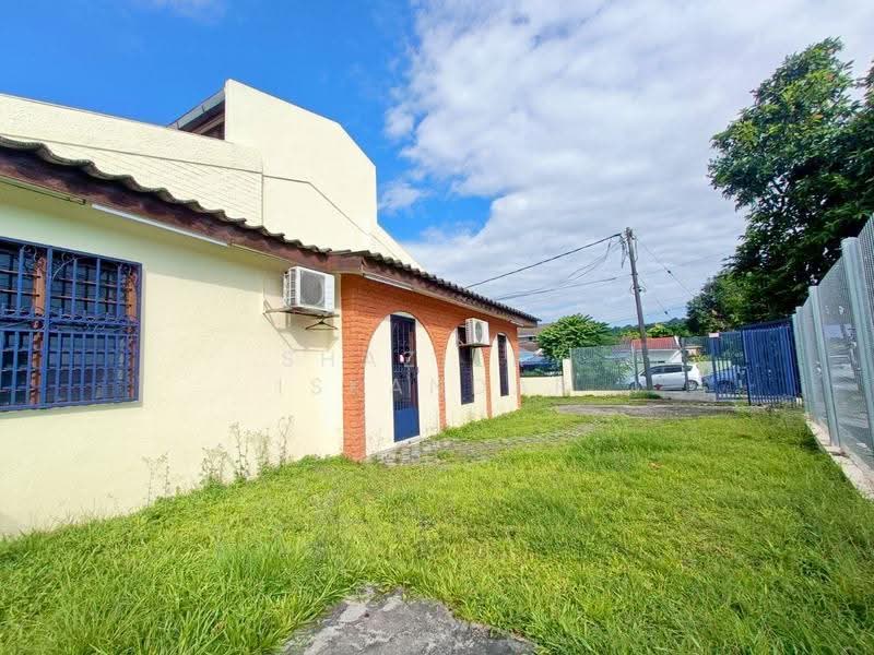 Rumah Teres 1-Tingkat untuk Dijual di Ampang Jaya (Ampang) - Shaziery Iskandar - Exterior - PropertyGuru.com.my