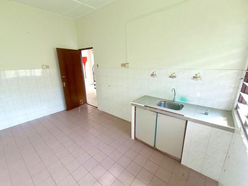 Rumah Teres 1-Tingkat untuk Dijual di Ampang Jaya (Ampang) - Shaziery Iskandar - Kitchen - PropertyGuru.com.my
