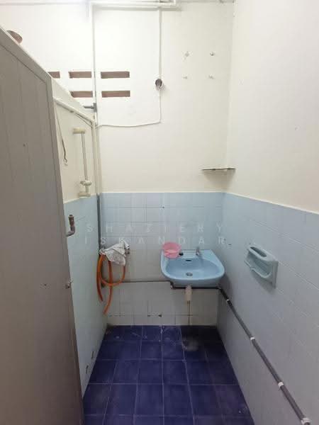 Rumah Teres 1-Tingkat untuk Dijual di Ampang Jaya (Ampang) - Shaziery Iskandar - Bathroom - PropertyGuru.com.my