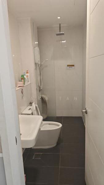 Service Residence for Rent at Reizz Residence - Sara Tan - Bathroom - PropertyGuru.com.my