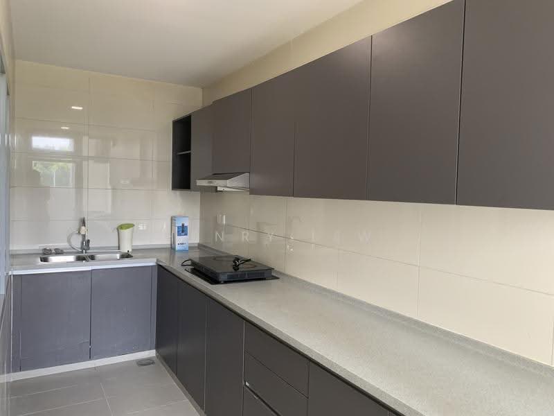 Condominium for Sale at Lakefront Residence - Henry Lew - Kitchen - PropertyGuru.com.my