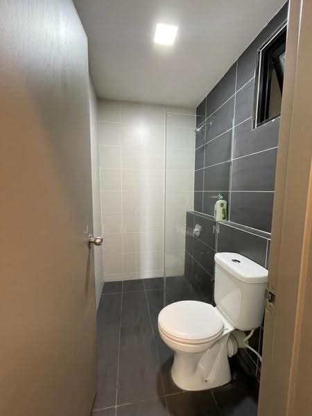 Pangsapuri untuk Dijual di HK Square Apartment - Jeno Tan - Bathroom - PropertyGuru.com.my