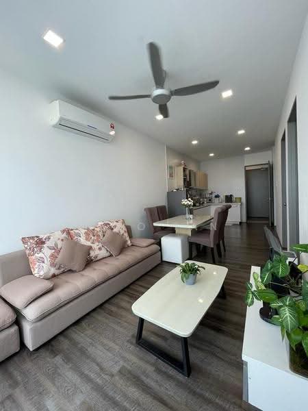 Pangsapuri untuk Dijual di HK Square Apartment - Jeno Tan - Living Room - PropertyGuru.com.my
