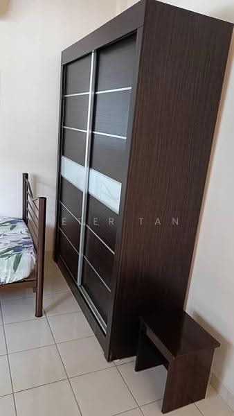 Rumah Flat untuk Disewa di Ang Seng Mansion - Peter Tan - Bedroom - PropertyGuru.com.my