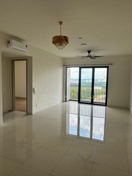 Pangsapuri untuk Disewa di Mutiara Hilltop - Sky Wong - Living Room - PropertyGuru.com.my