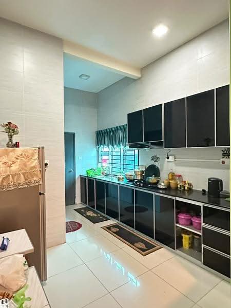 Rumah Kluster untuk Dijual di Taman Nusantara Prima (Gelang Patah) - Shiang Yng Tan - Kitchen - PropertyGuru.com.my