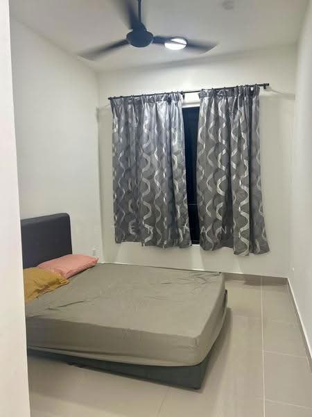 Kediaman Servis untuk Disewa di MKH Boulevard II - Peter Tan - Bedroom - PropertyGuru.com.my