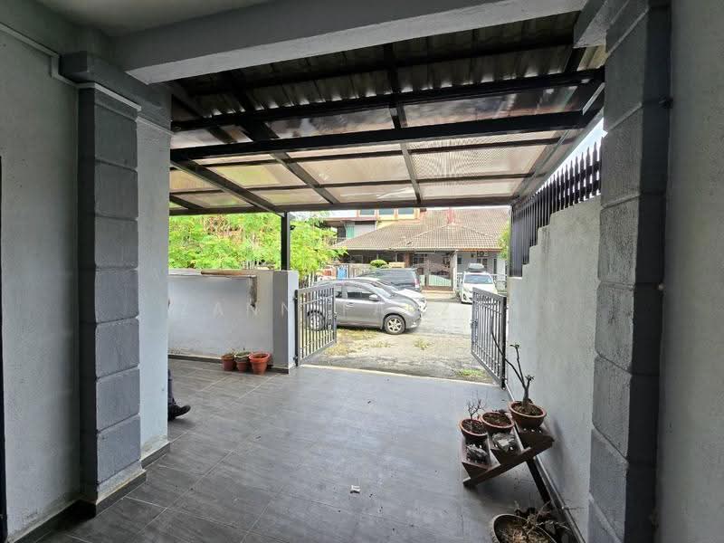 Rumah Teres 1-Tingkat untuk Dijual di Bandar Sungai Buaya (Serendah) - Zann Fauzan - Exterior - PropertyGuru.com.my