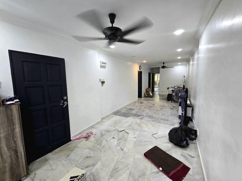 Rumah Teres 1-Tingkat untuk Dijual di Bandar Sungai Buaya (Serendah) - Zann Fauzan - Living Room - PropertyGuru.com.my