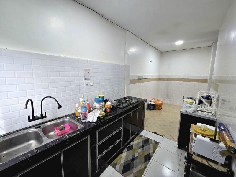 Rumah Teres 1-Tingkat untuk Dijual di Bandar Sungai Buaya (Serendah) - Zann Fauzan - Kitchen - PropertyGuru.com.my
