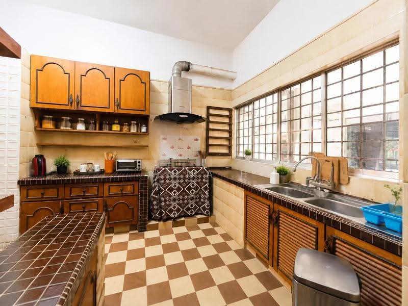 Bungalow House untuk Dijual di Ampang Jaya (Ampang) - Anna H - Kitchen - PropertyGuru.com.my