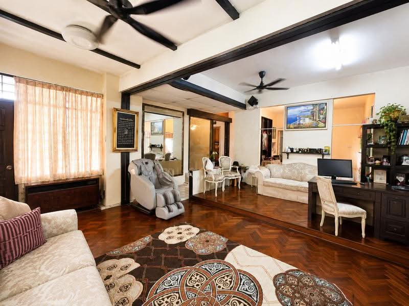 Bungalow House untuk Dijual di Ampang Jaya (Ampang) - Anna H - Living Room - PropertyGuru.com.my