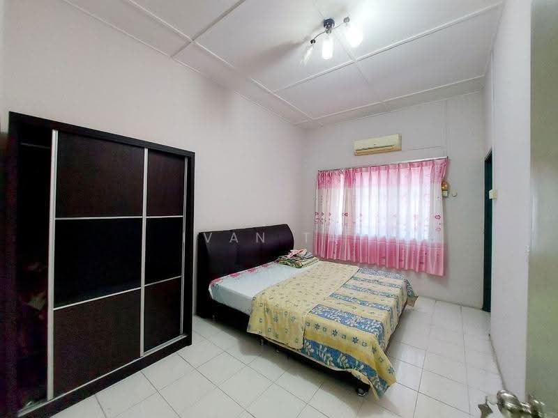 Rumah Teres 2.5-Tingkat untuk Dijual di Ipoh (Perak) - Ivan Tai - Bedroom - PropertyGuru.com.my