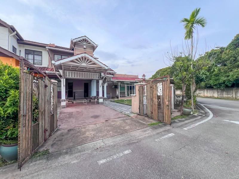 Rumah Teres 2-Tingkat untuk Dijual di Alam Damai (Cheras) - Shiqin Saidin - Exterior - PropertyGuru.com.my