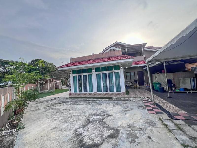 Rumah Teres 2-Tingkat untuk Dijual di Alam Damai (Cheras) - Shiqin Saidin - Exterior - PropertyGuru.com.my