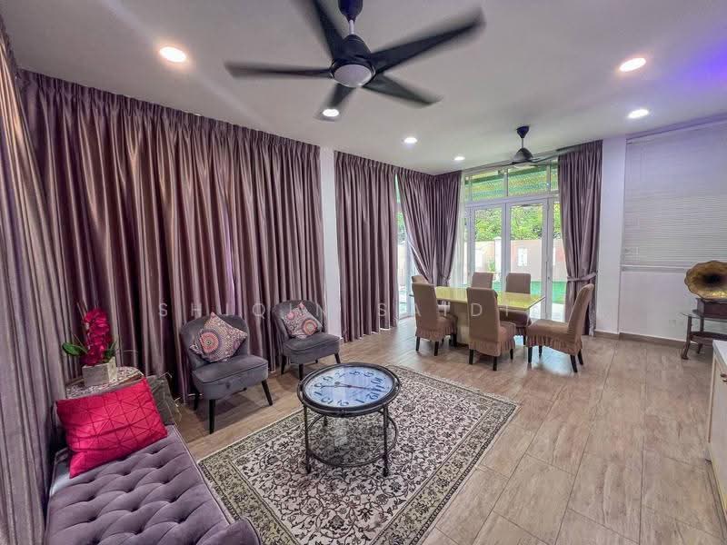 Rumah Teres 2-Tingkat untuk Dijual di Alam Damai (Cheras) - Shiqin Saidin - Living Room - PropertyGuru.com.my