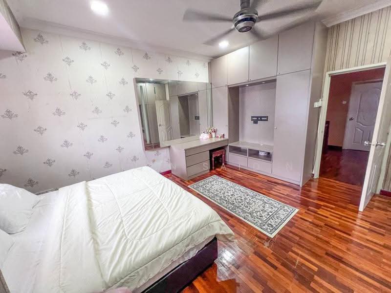 Rumah Teres 2-Tingkat untuk Dijual di Alam Damai (Cheras) - Shiqin Saidin - Bedroom - PropertyGuru.com.my