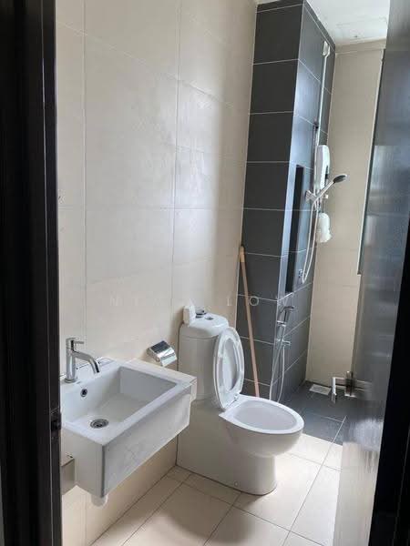Service Residence for Rent at 8Scape Residence @ Sutera - Nick Low - Bathroom - PropertyGuru.com.my
