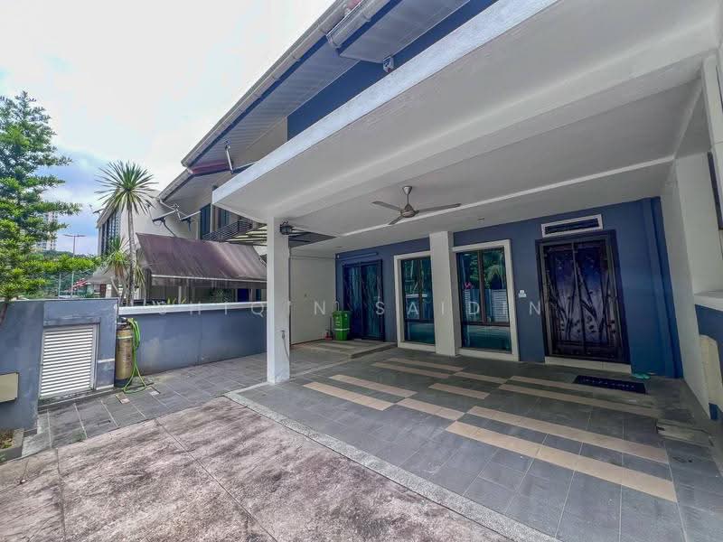 Rumah Teres 3-Tingkat untuk Dijual di Alam Damai (Cheras) - Shiqin Saidin - Exterior - PropertyGuru.com.my