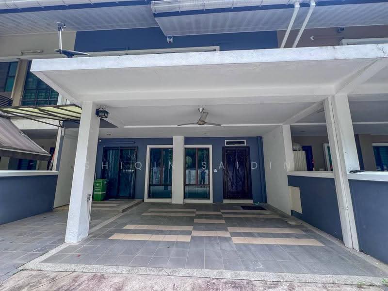 Rumah Teres 3-Tingkat untuk Dijual di Alam Damai (Cheras) - Shiqin Saidin - Exterior - PropertyGuru.com.my