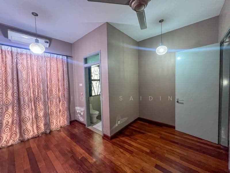 Rumah Teres 3-Tingkat untuk Dijual di Alam Damai (Cheras) - Shiqin Saidin - Bedroom - PropertyGuru.com.my