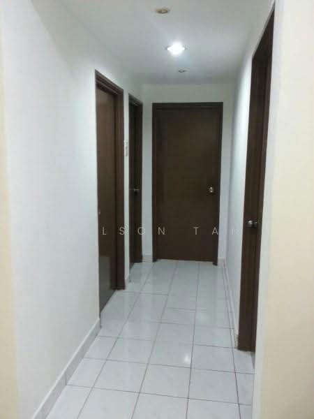 Pangsapuri untuk Dijual di Suria Kipark Damansara - Wilson Tan - Corridor - PropertyGuru.com.my